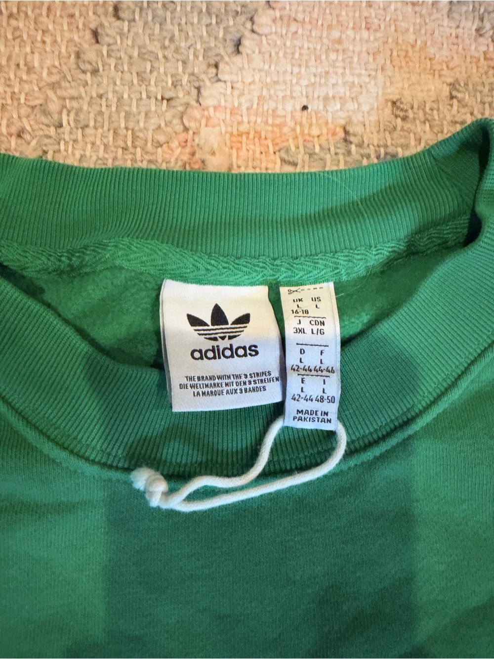 Adidas originals Cropped Green Sweatshirt - Picture 3 of 3